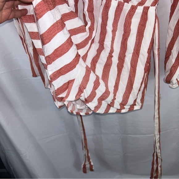 Essue Romper Wrap Front Stripes Quarter Flare Sleeves Tie Belted Waist Keyhole - Picture 8 of 13